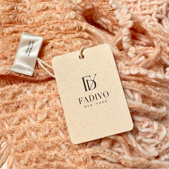 FADIVO NY, NWT Fringe Trim Woven Knit Infinity Scarf, Peachy Pink, Soft … - Picture 8 of 8